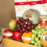  Hộp Quà Trái Cây Và Ăn Vặt Tone Kem Thanh Lịch - GIAO HÀNG NỘI THÀNH HCM 
