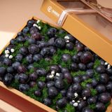  Hộp quà Nho đen tone đỏ vàng tiêu chuẩn - GIAO NỘI THÀNH TPHCM 