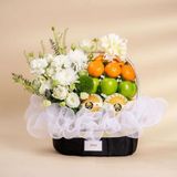  Giỏ Trái Cây Và Hoa Tone Trắng Đen Tinh Tế - GIAO NỘI THÀNH TPHCM 