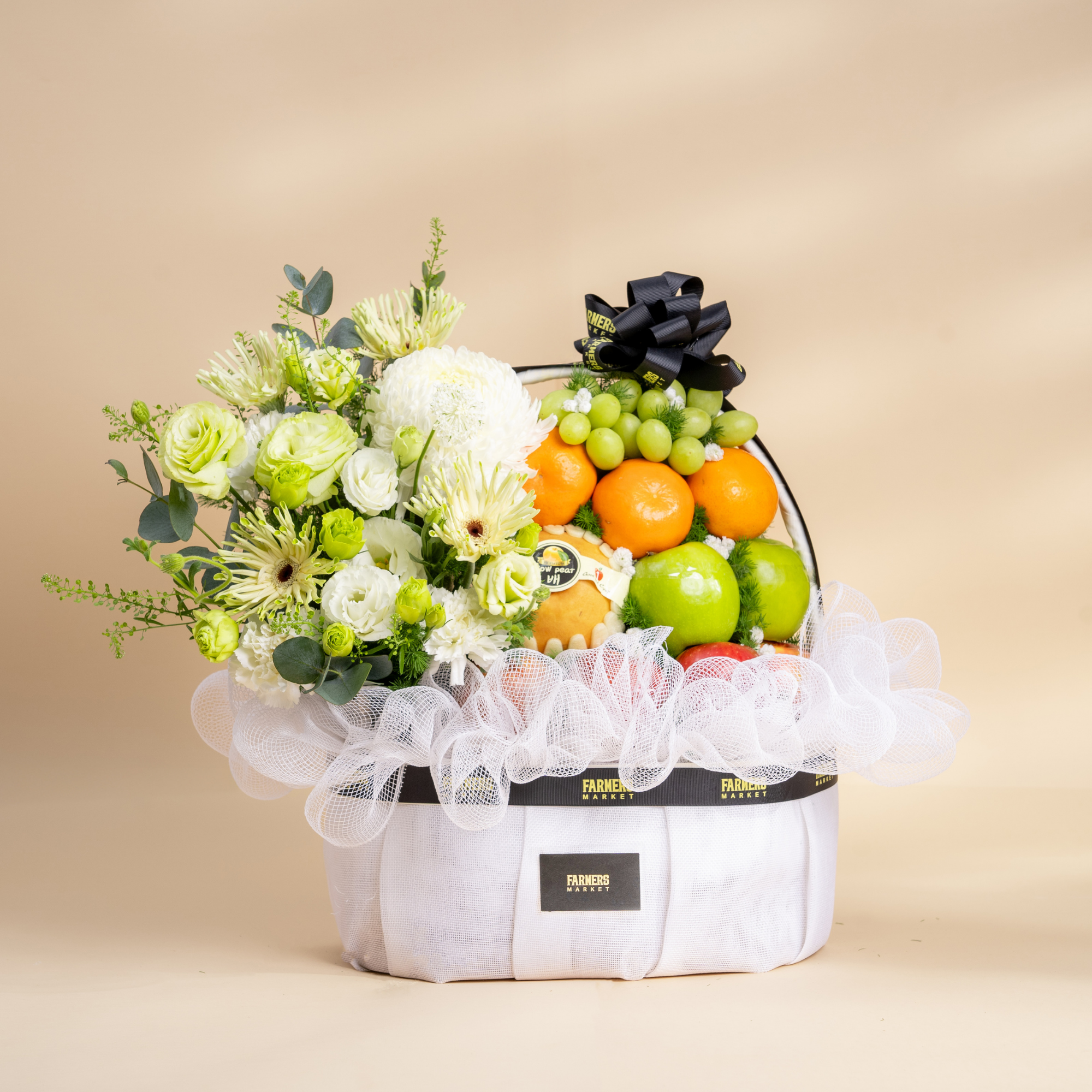  Giỏ Trái Cây Tươi Và Hoa Sen Trắng Sang Trọng - GIAO NỘI THÀNH TPHCM 