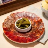  Wine Pair & Gourmet Snacks / Khay Thịt Nguội và Rượu Vang Cao Cấp 