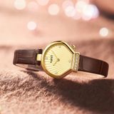 ĐỒNG HỒ TOPHILL TOC001L.Z2932 Nữ máy quartz kính sapphire size 27x30mm 3ATM