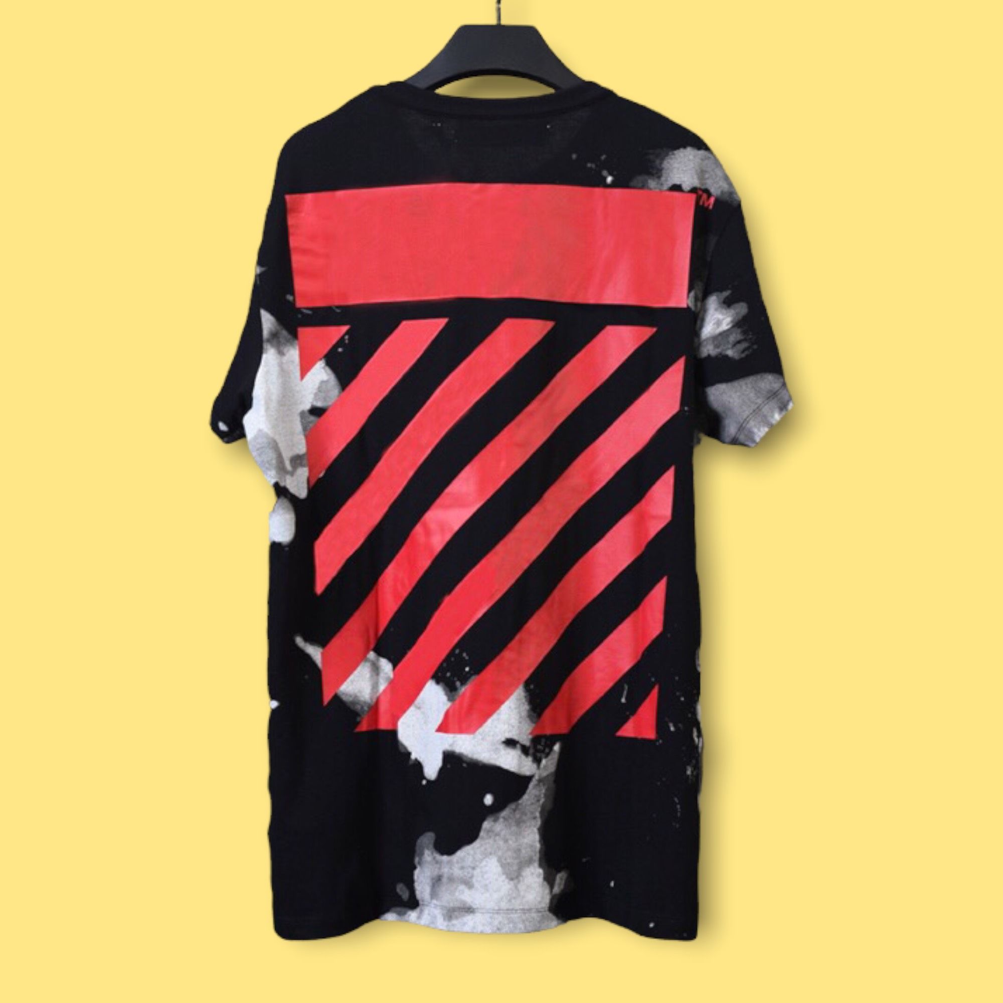 Off white liquid spots tee sales