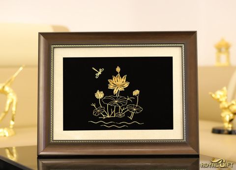 Tranh Hoa Sen tết bạc 35 x 45cm
