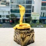 Ấn Rắn vàng quyền uy