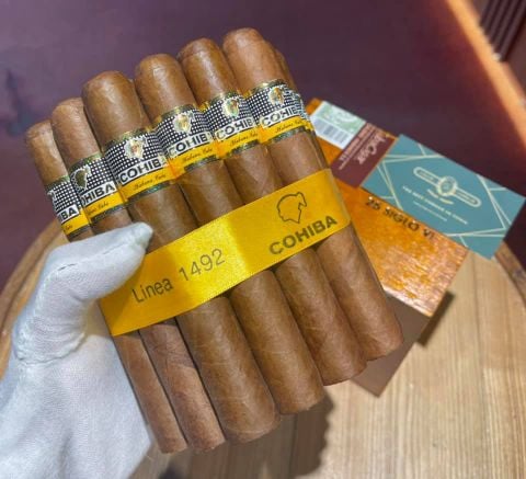 COHIBA 25 SIGLO  VI (Giá: Liên hệ)