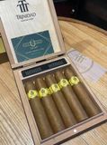 Trinidad Vigia Humidor (Giá: Liên hệ)