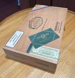 DIPLOMATICOS Reserva Exclusiva-25s (Giá: Liên hệ)