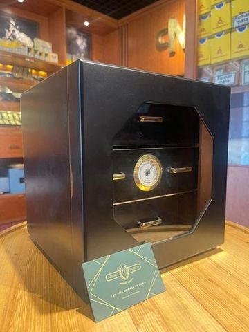 Humidor CD-009