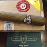 Montecristo Double Edmundo (Giá: Liên hệ)