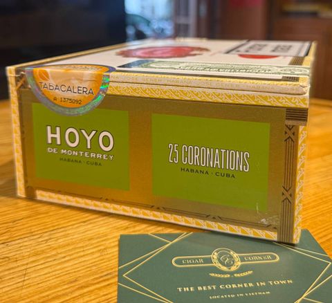 Hoyo de Monterrey Coronations 25s Tubos ( Giá: Liên hệ)