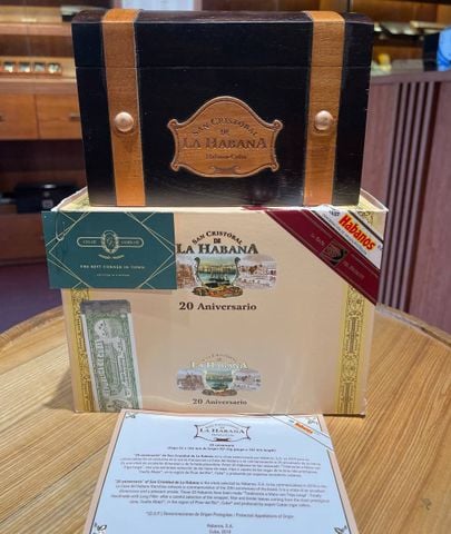 San Cristobal 20s Aniversario LCDH ( Giá: Liên hệ)