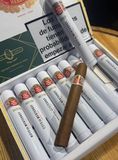 Hoyo de Monterrey Coronations 25s Tubos ( Giá: Liên hệ)