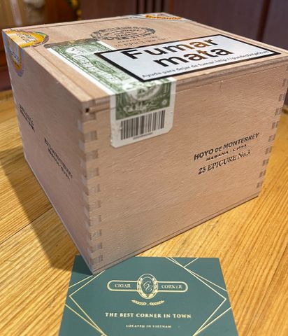 Hoyo de Monterrey Epicure No.3 25s (Giá: Liên hệ)