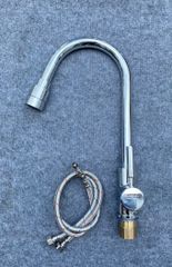 Vòi Rửa Bát Nóng Lạnh K26