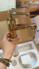 Vòi Lavabo Bọc Sứ Trắng KBLK 054A