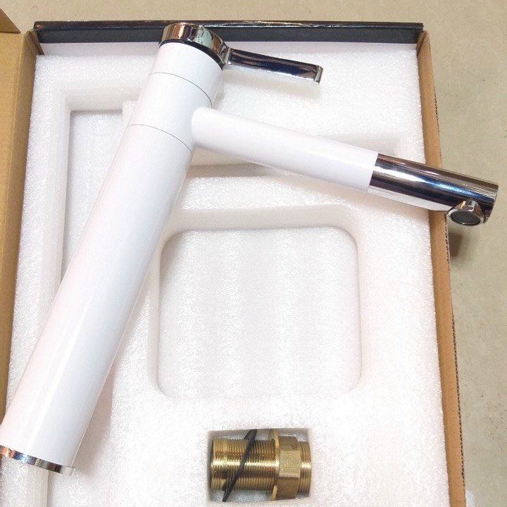 Vòi Rửa Mặt Trắng 7011