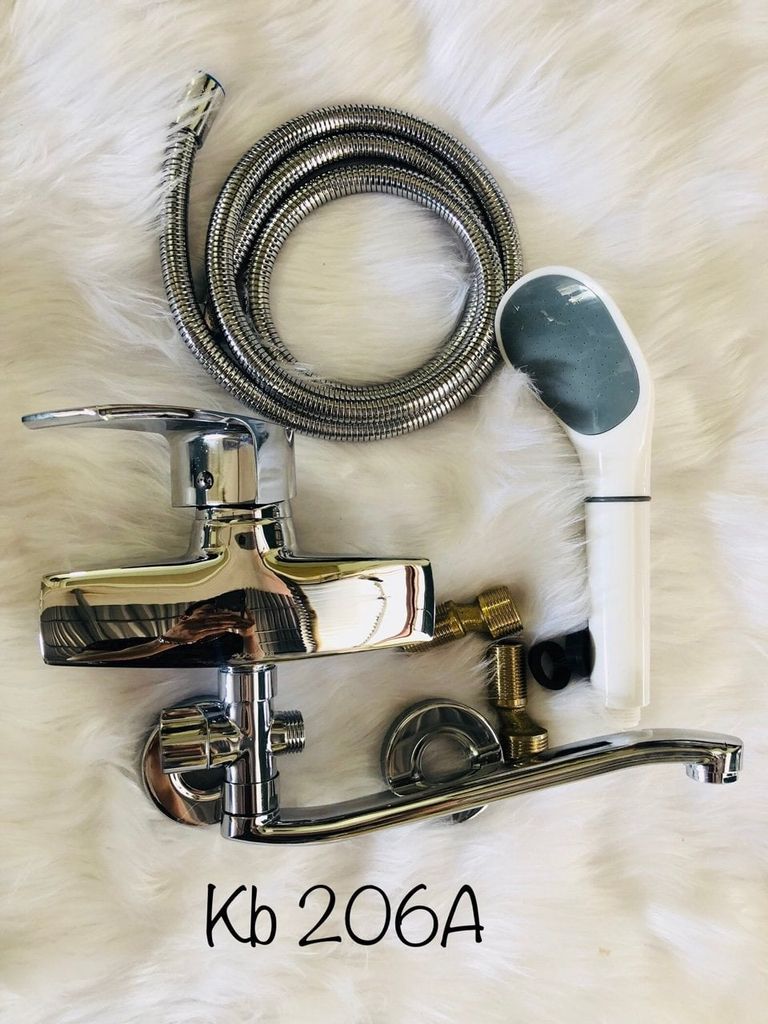 Sen Tắm Bồn Cắm tường