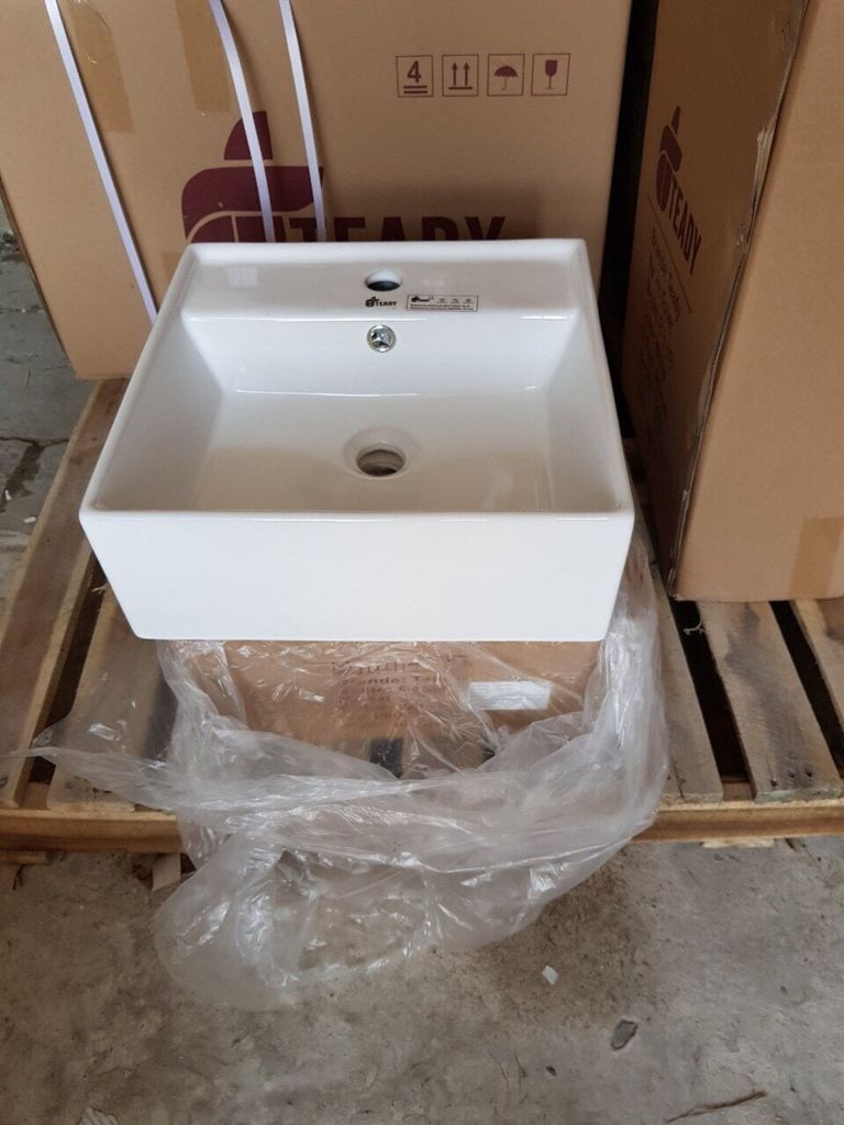 Chậu Sứ  Rửa Mặt 311B