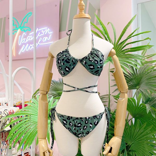  1BN31beo- set bikini tam giác hoạ tiết da beo 