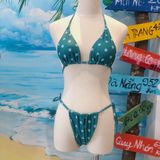  2BN59- bikini lọt khe chấm bi 