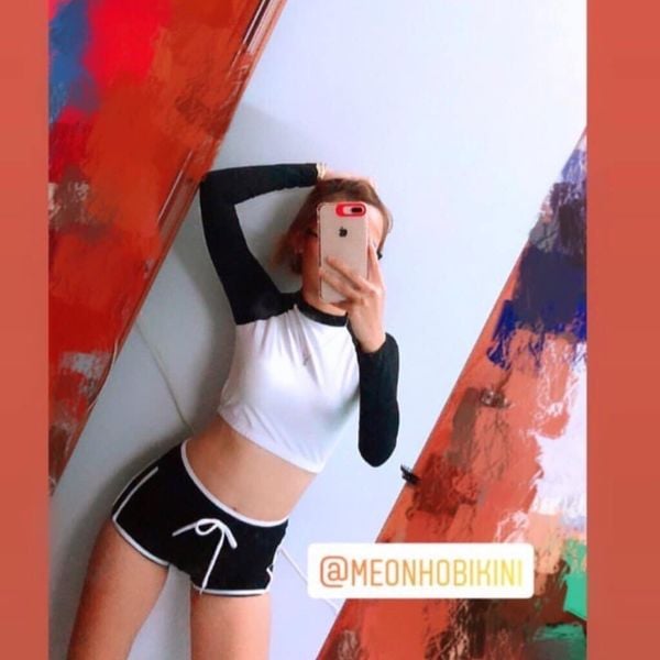  Áo bơi croptop trắng-đen 