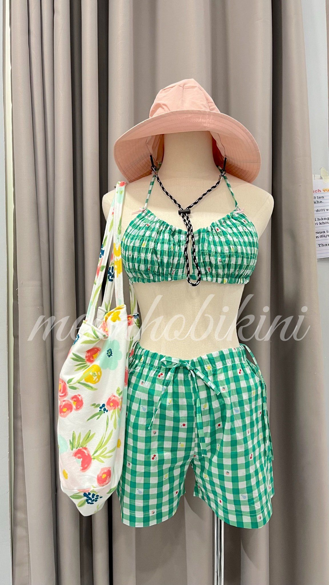  7BN07-Set 3 món bikini + quần short 