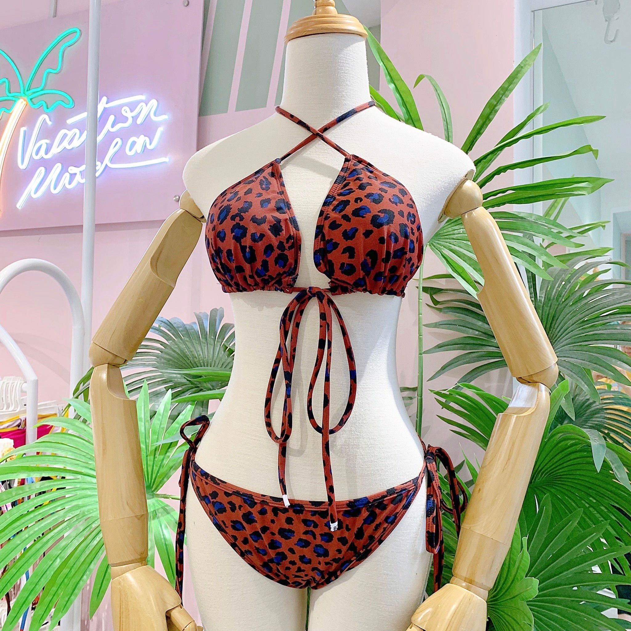  1BN31beo- set bikini tam giác hoạ tiết da beo 