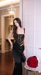Đầm Lưới Phối Lụa Khoét 1 Bên