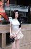 Áo Thun Trơn Cổ Tròn