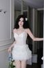 Đầm Ren Tầng Họa Tiết
