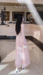 Đầm Ren Cổ V Sn