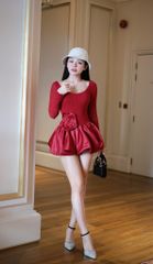 Đầm Ren Cổ U Đính Bông