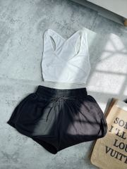 Áo Thun Balo Cổ Tim