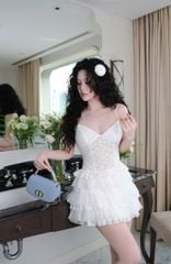 Đầm Ren Tầng Họa Tiết