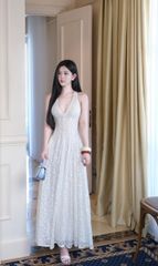 Đầm Ren Cổ V Sn