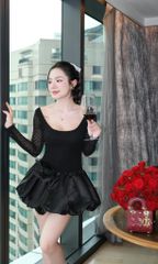 Đầm Ren Cổ U Đính Bông