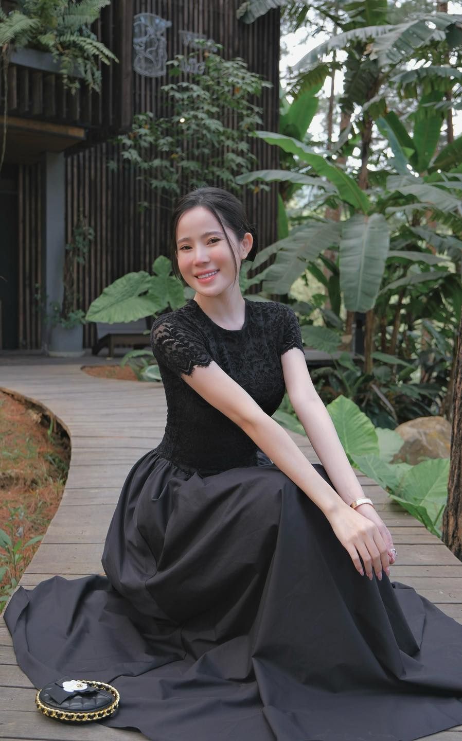 Đầm Tay Con Nhung Tùng Kate