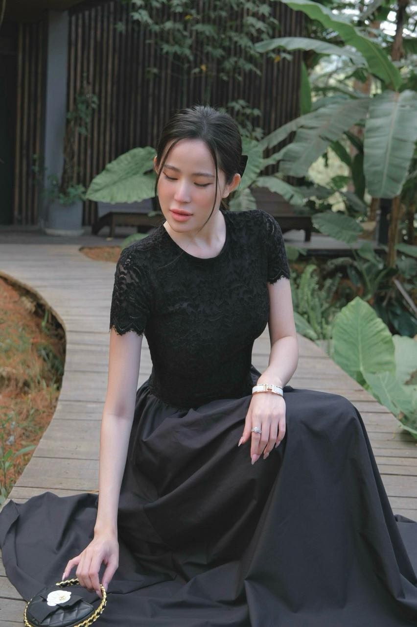 Đầm Tay Con Nhung Tùng Kate