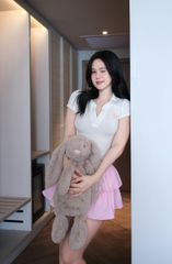 Áo Thun Cổ Trụ Đính Nơ