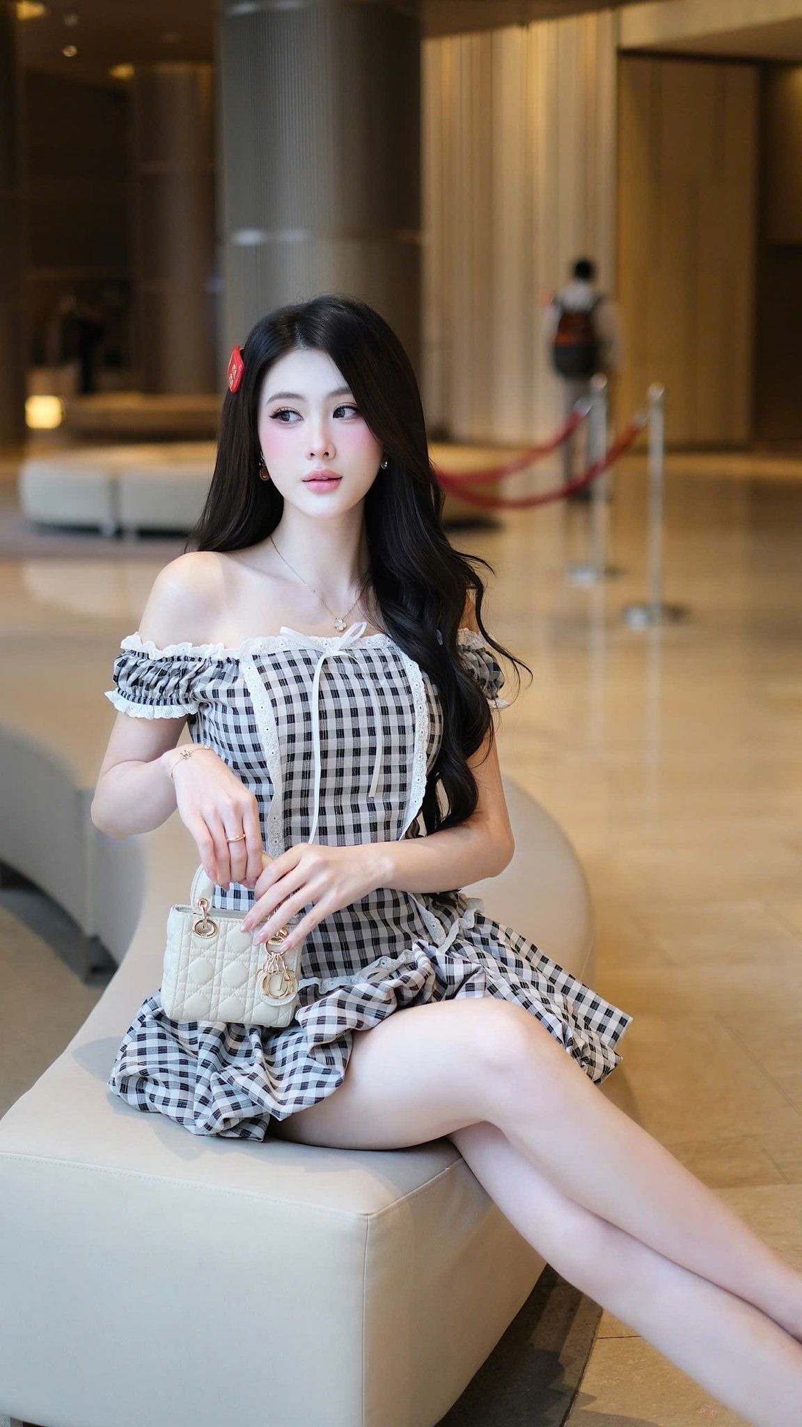 Đầm Caro Bẹt Vai Viền Xô