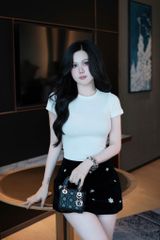 Áo Thun Trơn Cổ Tròn