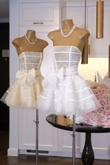 Đầm Cup Ren Nền Hoa