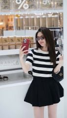 Áo Thun Sọc Cổ Tròn