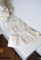 Đầm Yếm Lưới Nền Hoa