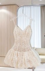Đầm 2S Nền Hoa Tùng Bí