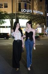 Áo Bèo Bẹt Vai Chấm Bi