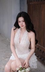 Đầm Ren Yếm Tầng