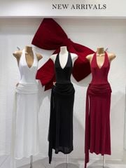 Đầm Yếm Hở Lưng Kèm Bướm