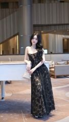 Đầm Ren Cup Nền Hoa